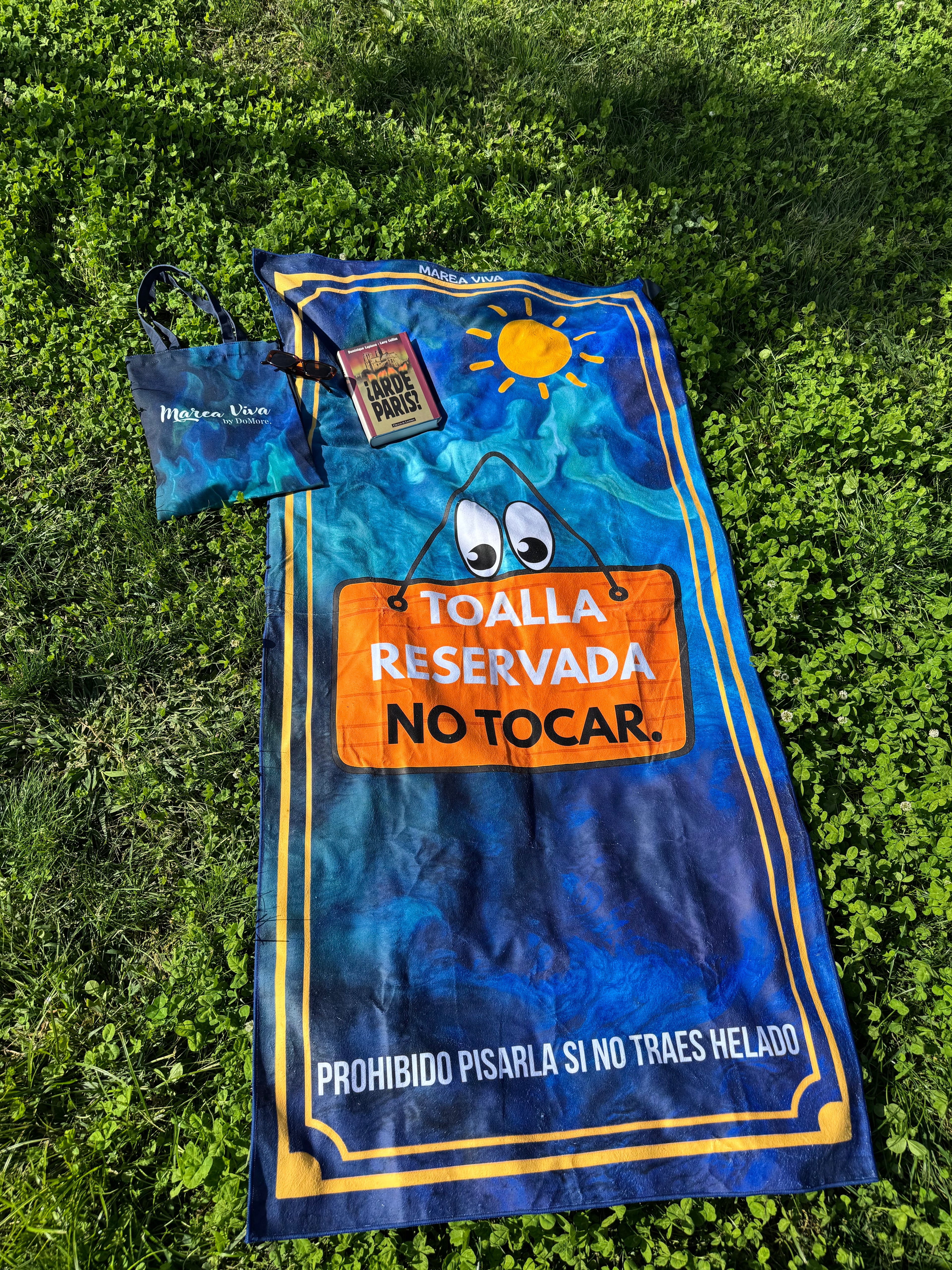 Tu toalla de playa DOMORE — Reservada. No tocar